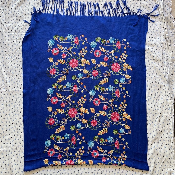 Mexican Embroidered Scarf - Picture 1 of 6